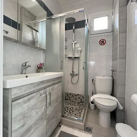 Blue Pearl Apartment *